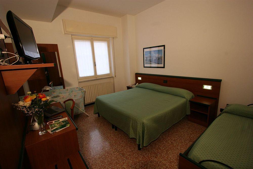 Albergo Adriana Celle Ligure Luaran gambar