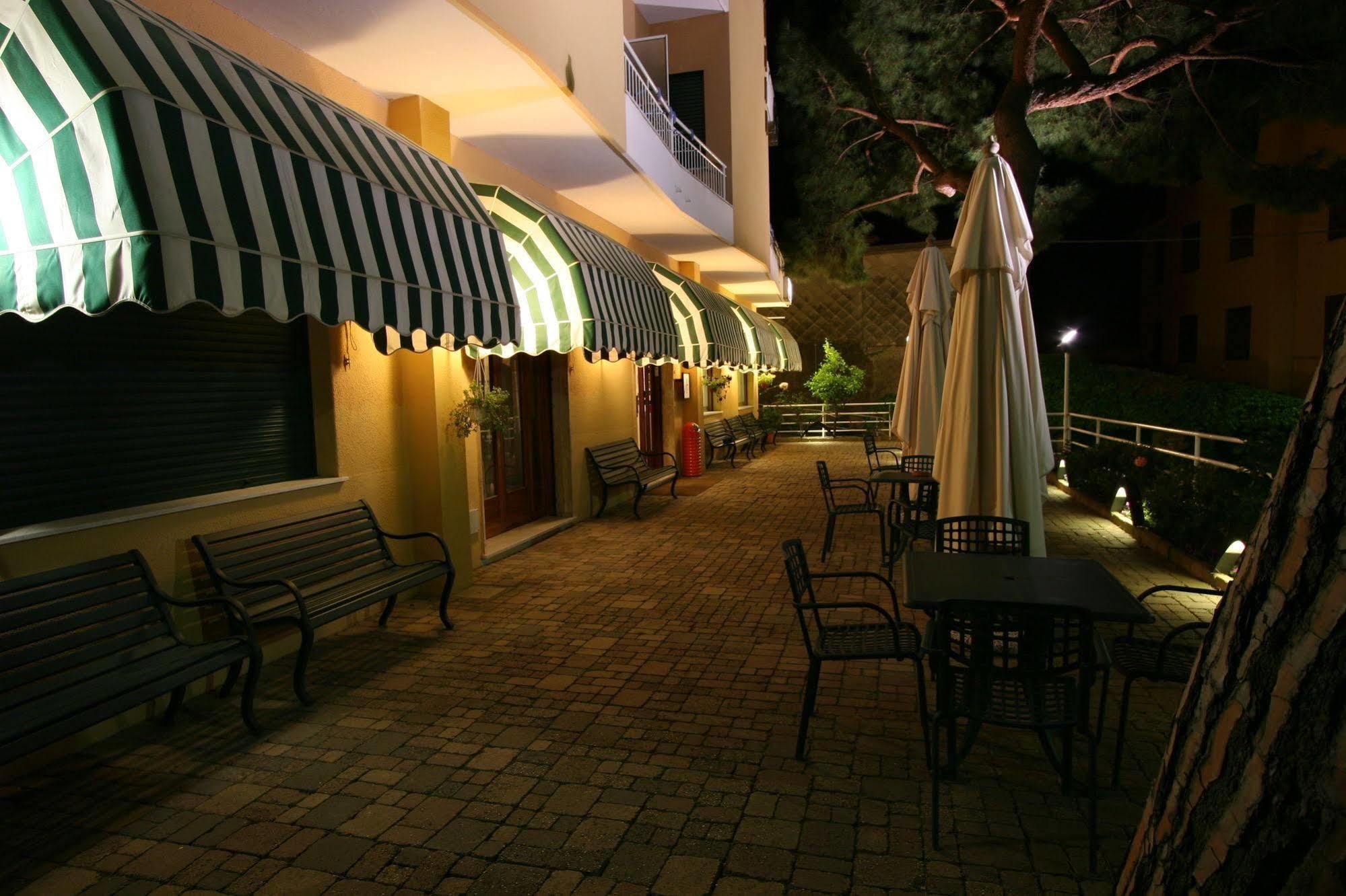 Albergo Adriana Celle Ligure Luaran gambar